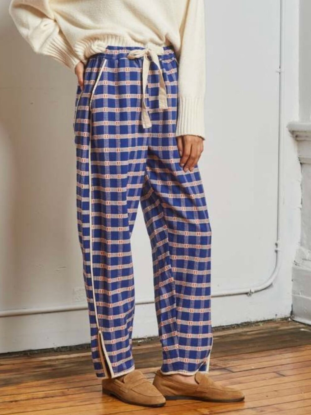 Rujuta Sheth Juju Pant Size Medium / Large